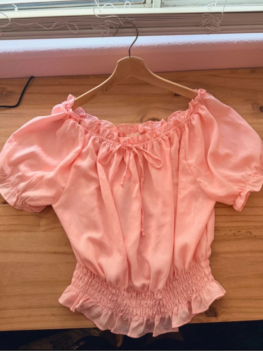 NWOT-12-14 resort, cruise cocktail party Peasant Smocked Waist Off-Shoulder Top